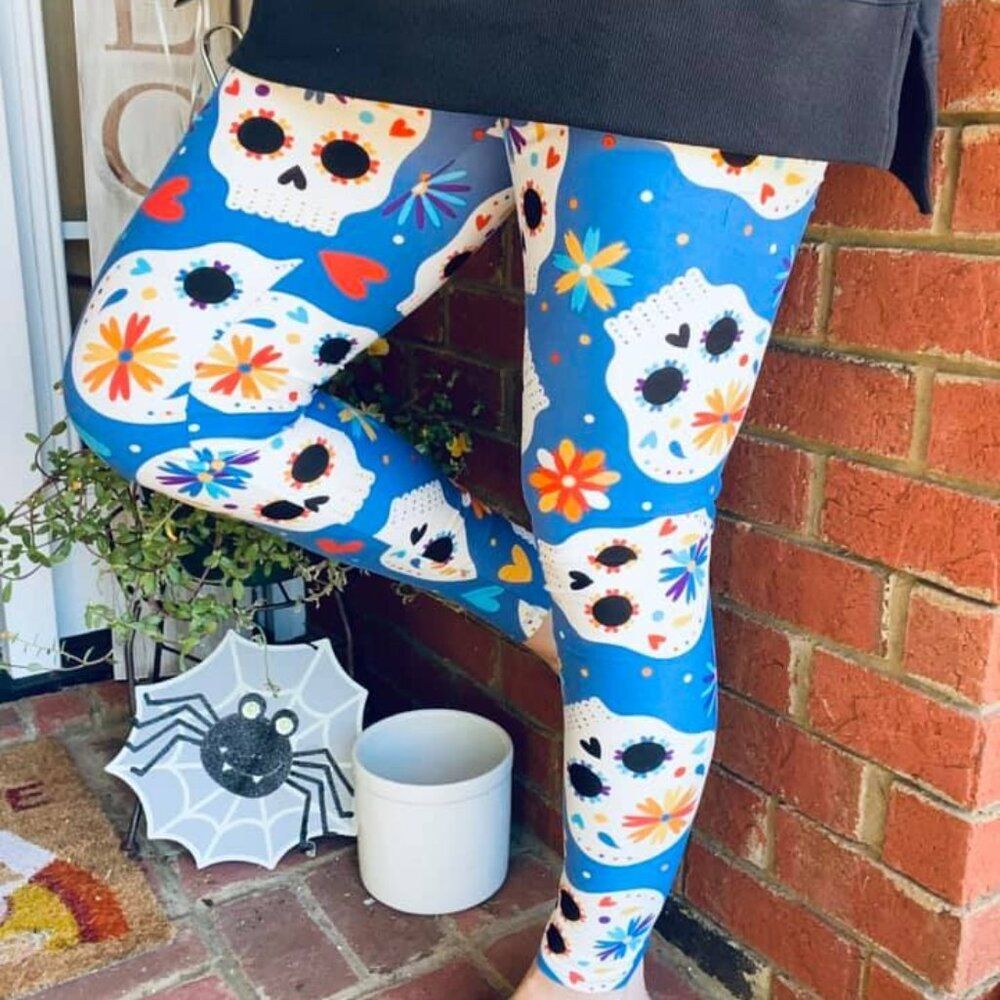 NEW OS LuLaRoe Candy Sugar Skulls Leggings Blue Goth Punk Day of Dead Colorful